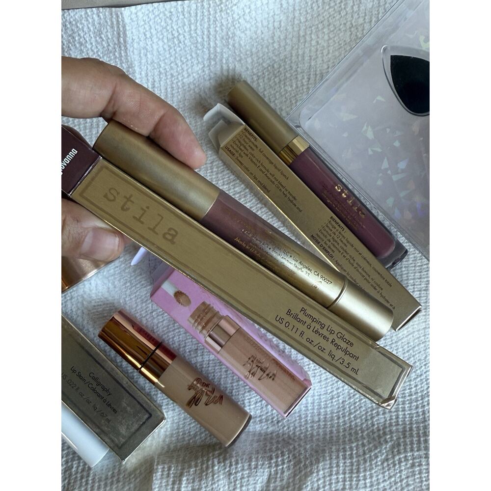 Assorted Makeup Lot Bundle - Picture 12 of 16
